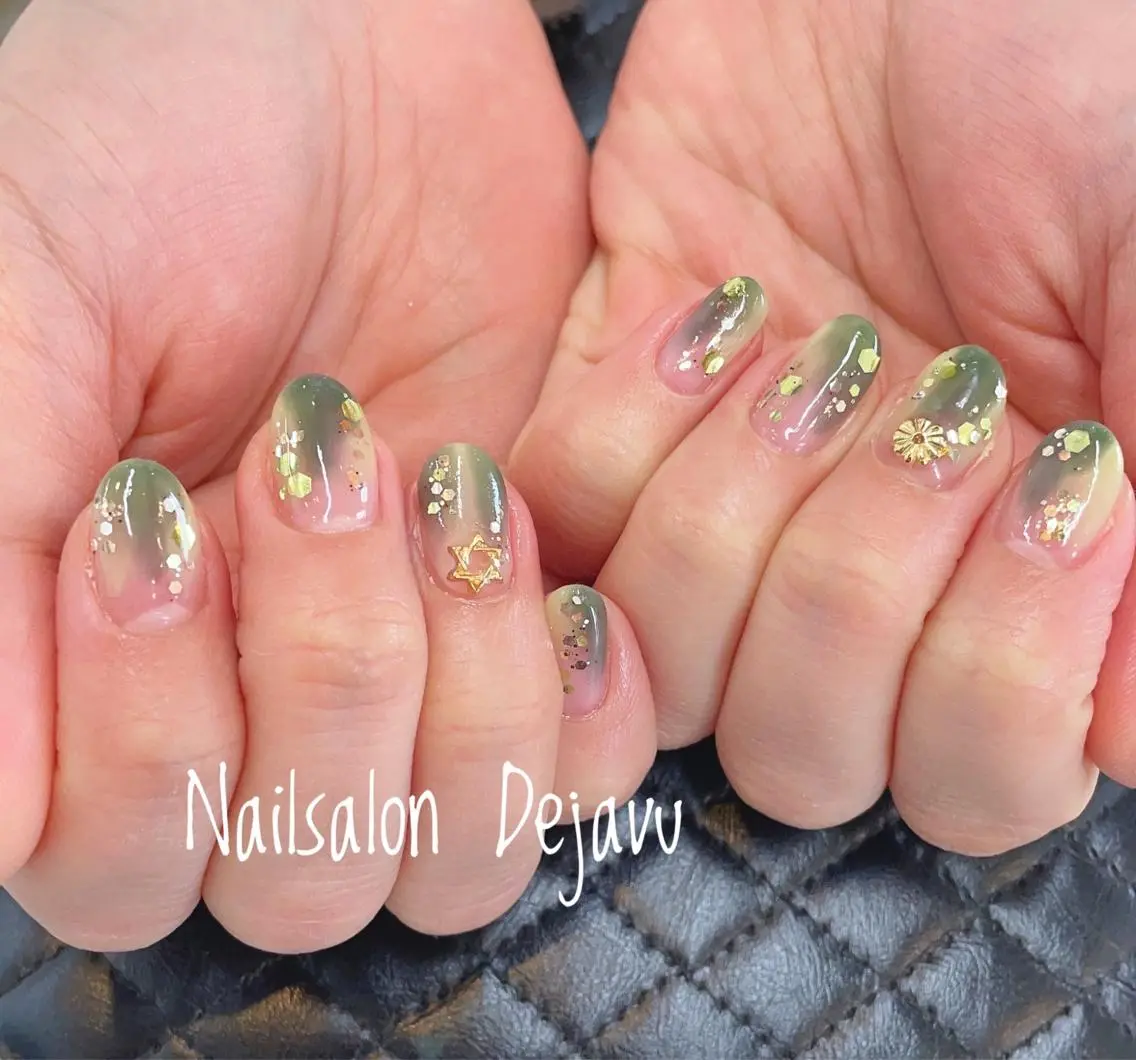 ネイル アートネイル ジェルネイル ラメ(グリッター) ストーンネイル ハンドネイル Nailsalon Dejavuのネイルデザイン