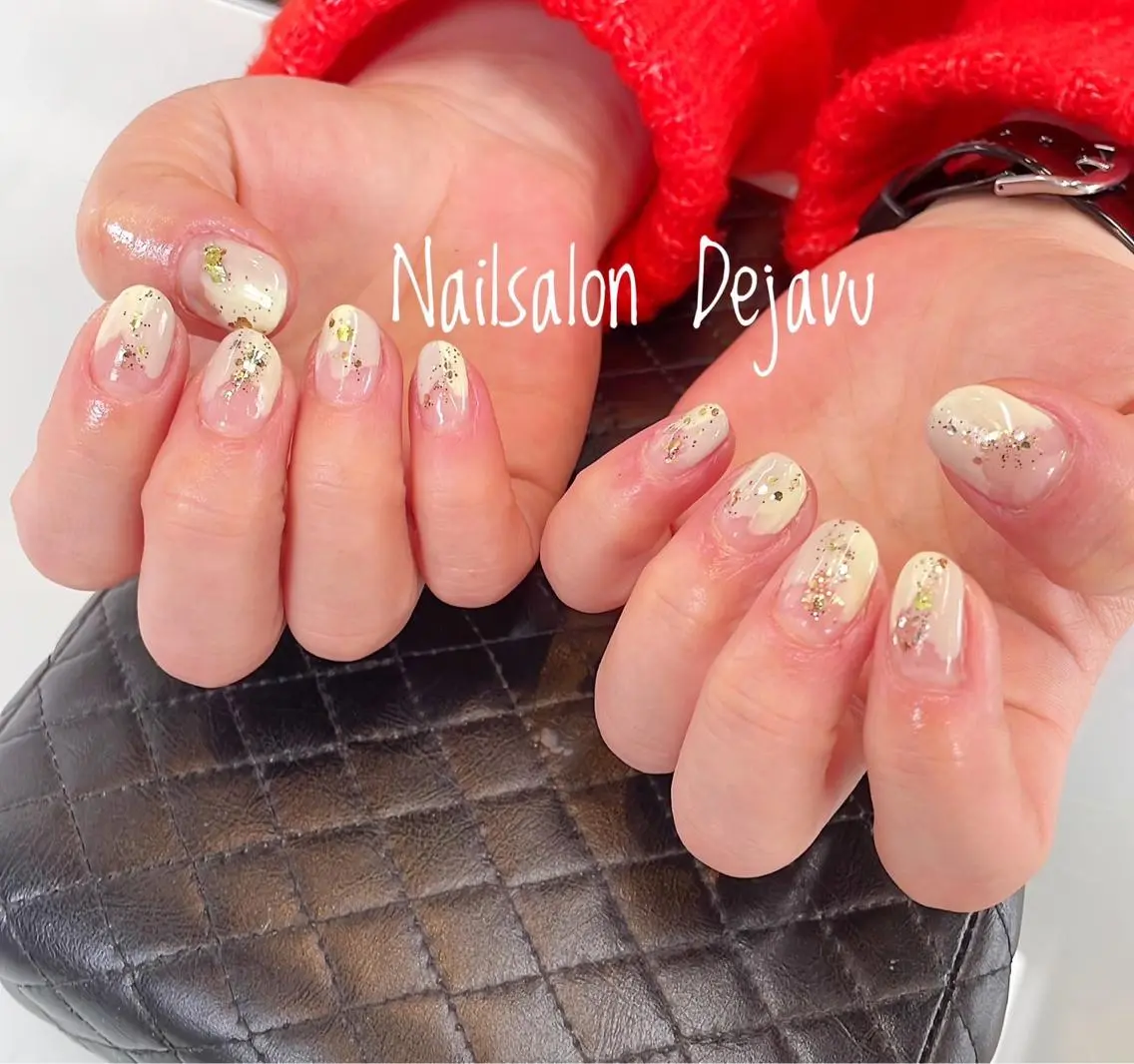ネイル アートネイル ジェルネイル ラメ(グリッター) 春ネイル 黄色 ハンドネイル Nailsalon Dejavuのネイルデザイン