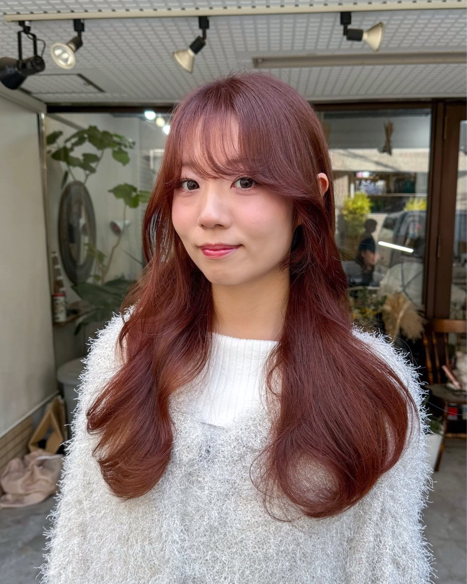 ロング カラー ブラウンカラー ピンクカラー ピンクブラウン くびれヘア 顔まわりレイヤー カット ヘアカラー トリートメント 韓国風レイヤーくびれ 口コミ270件超マツのヘアスタイル