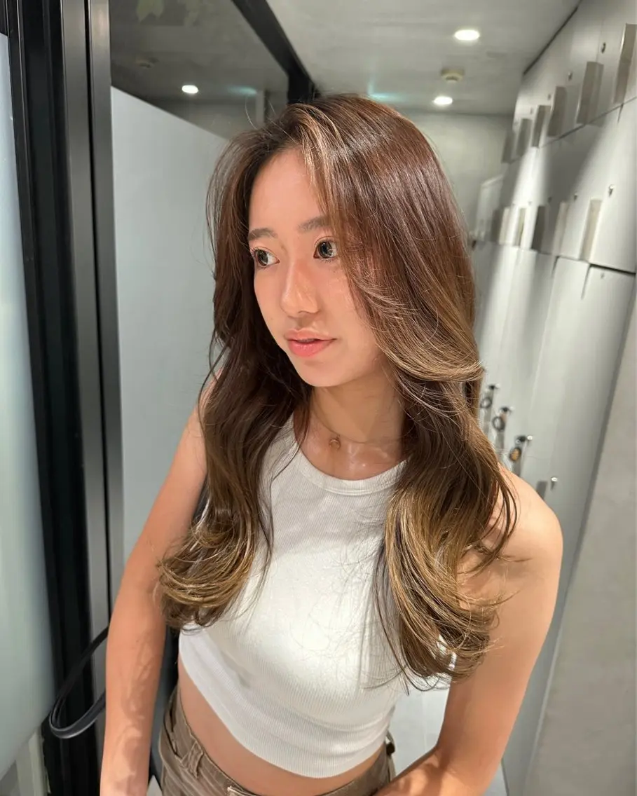 ロング 韓国風ヘア 韓国ヘア/レイヤー Yan✂︎のヘアスタイル