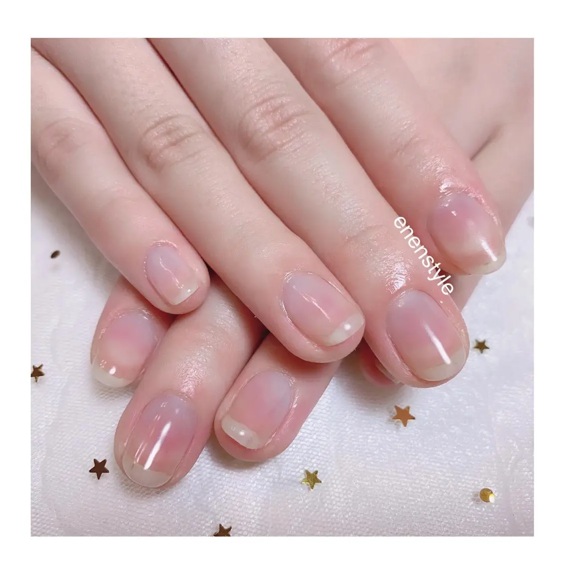 ショート ネイル ジェルネイル ニュアンスネイル オフィスネイル ワンカラーネイル パラジェル 🐾enen style 🐾のネイルデザイン