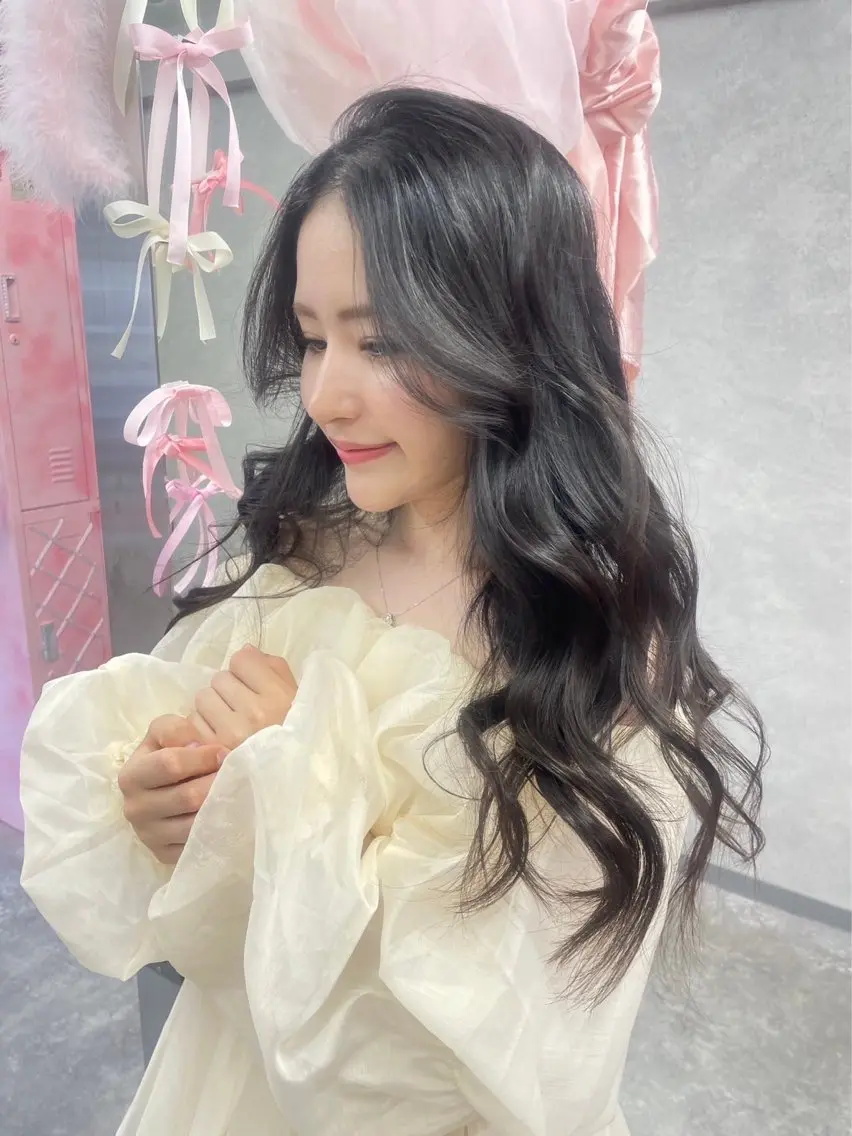 ロング ヘアアレンジ ︎・ AIYUのヘアスタイル