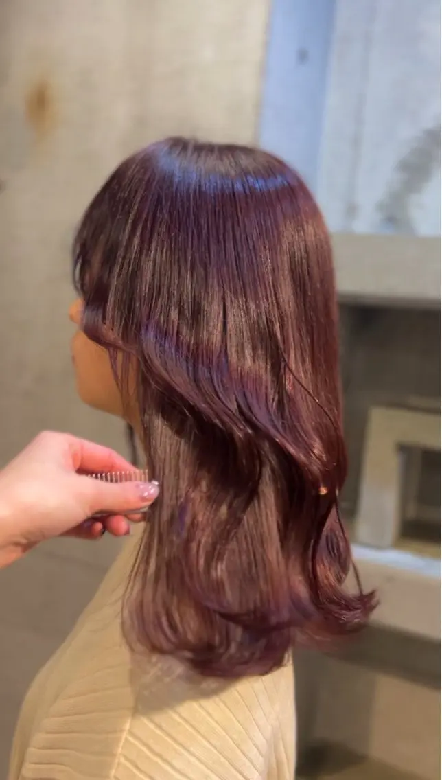 ロング ピンクブラウン ono ninaの眉毛・アイブロウイメージ
