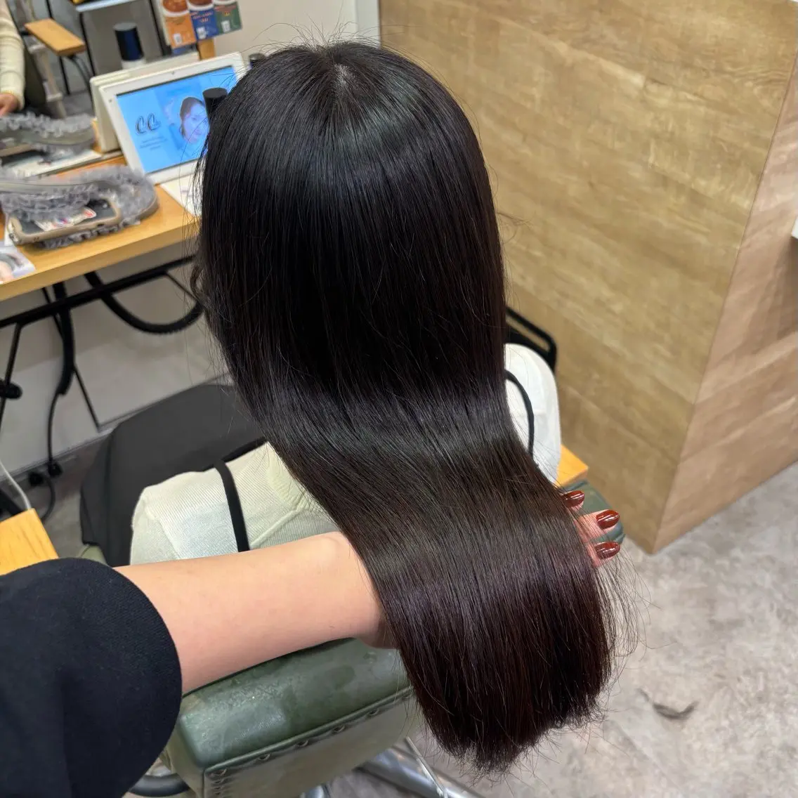 銀座：似合わせカラー オリーブ🫒アレンジのヘアスタイル