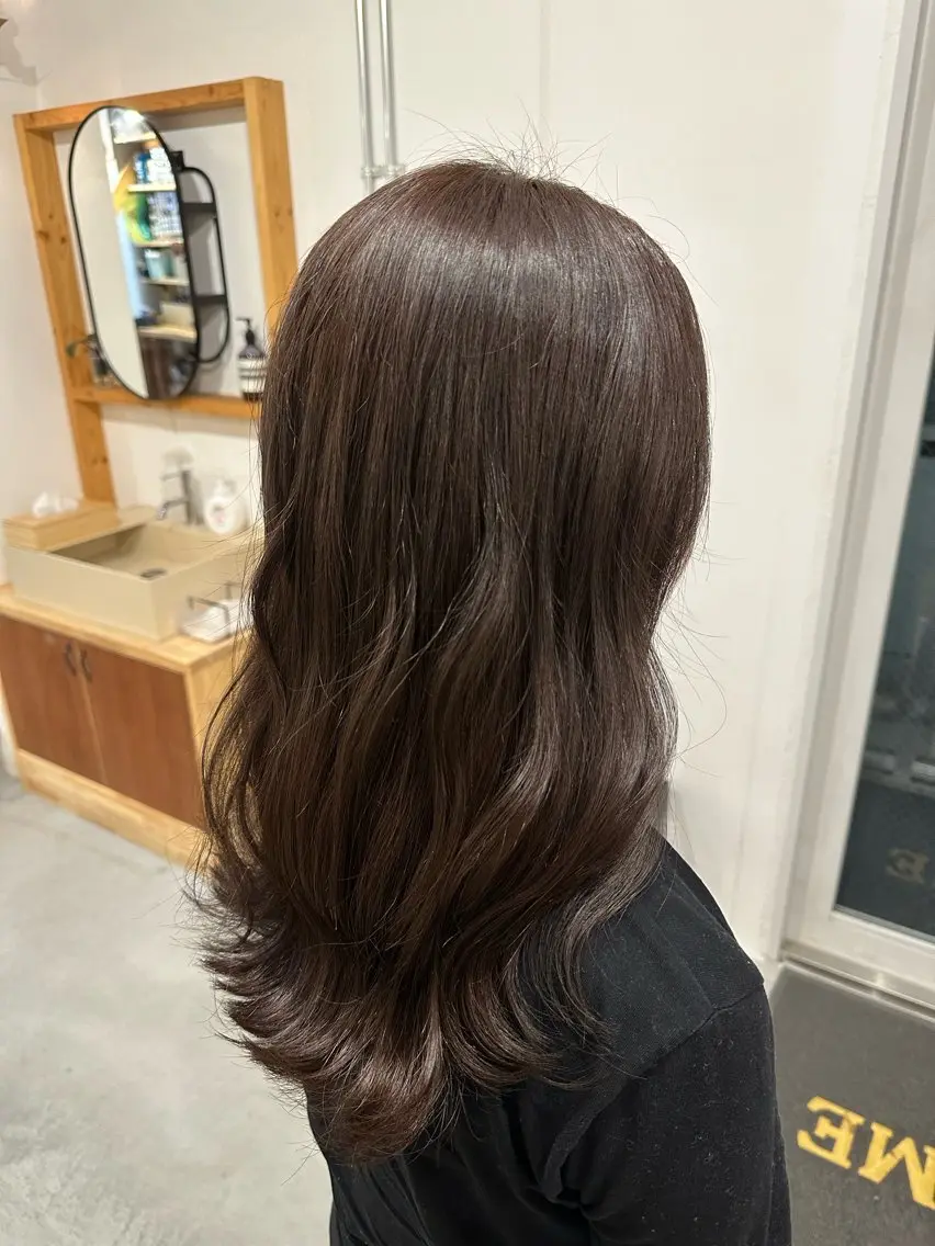 セミロング カラー ブラウンカラー ヘアカラー 松本 莉央のヘアスタイル