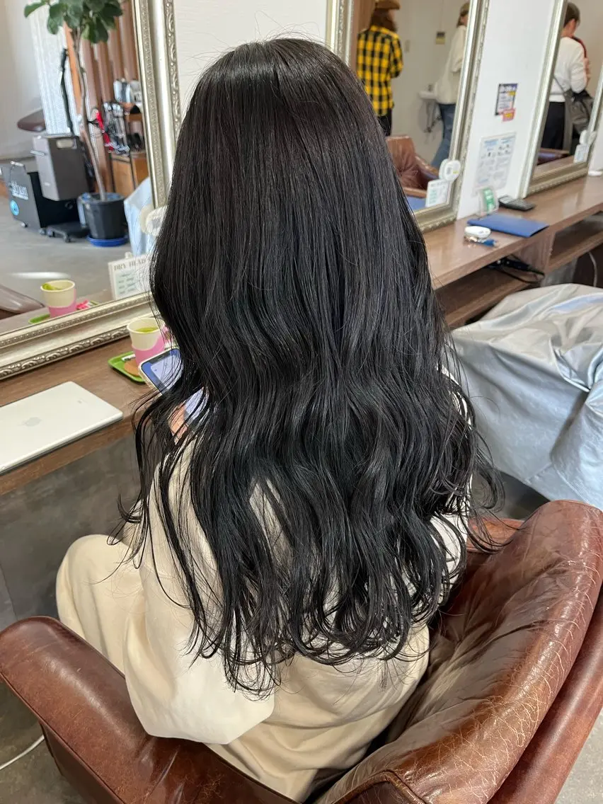 ロング 🫧透明感カラー× レイヤー🫧HARUのヘアスタイル