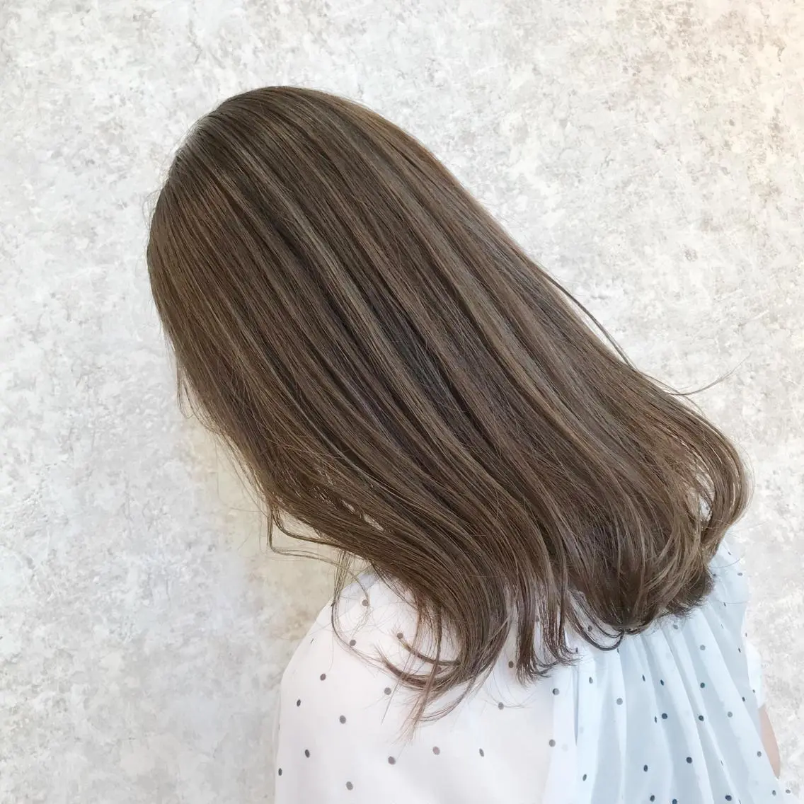 セミロング カラー ベージュカラー ハイライトカラー ハイライト ショート特化 /天神大名/ハルナのヘアスタイル
