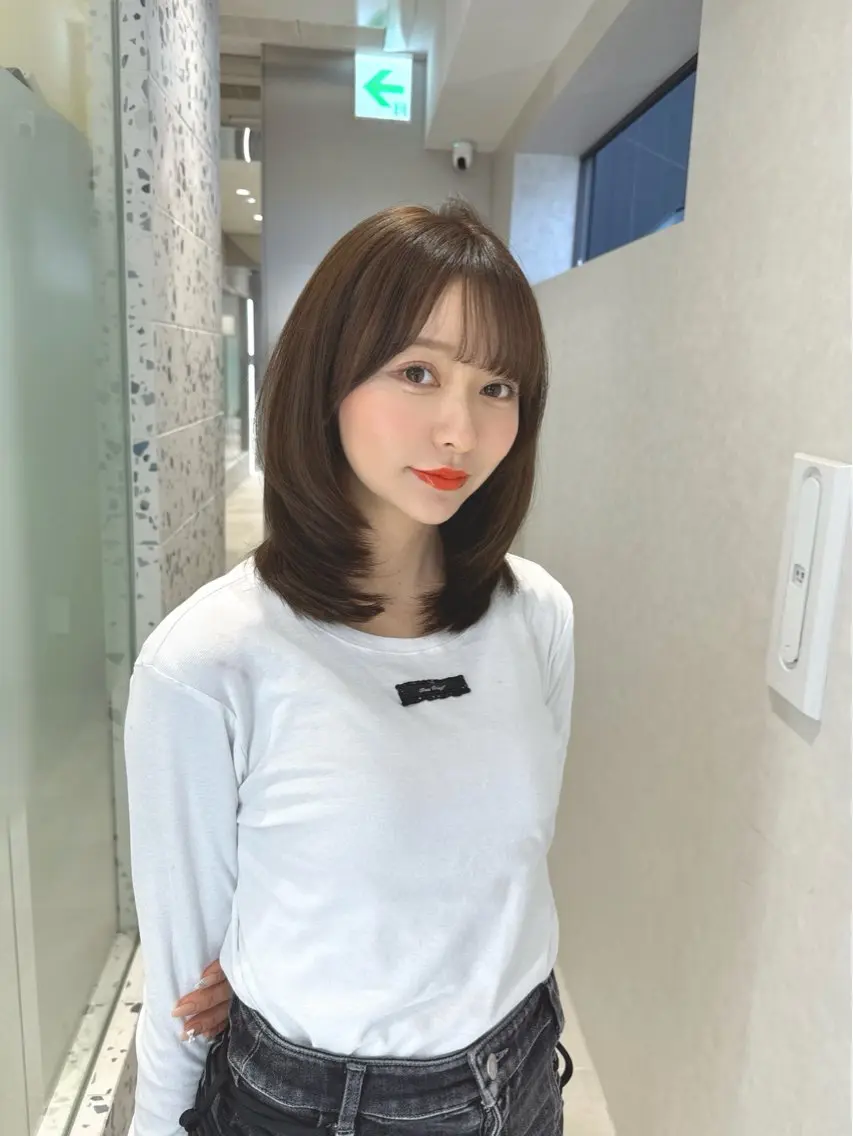 ミディアム カラー カット ヘアカラー トリートメント 矢野 晃平のヘアスタイル