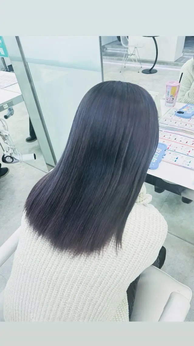 セミロング ヘアカラー 🎀藤沢ハイトーン ららのヘアスタイル
