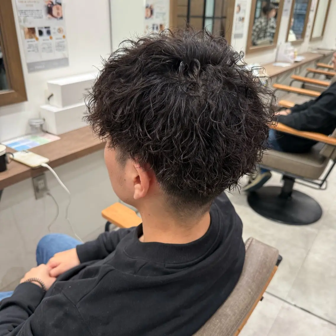 メンズ カット パーマ トリートメント ルナ🫐縮毛矯正 🫐髪質改善のヘアスタイル