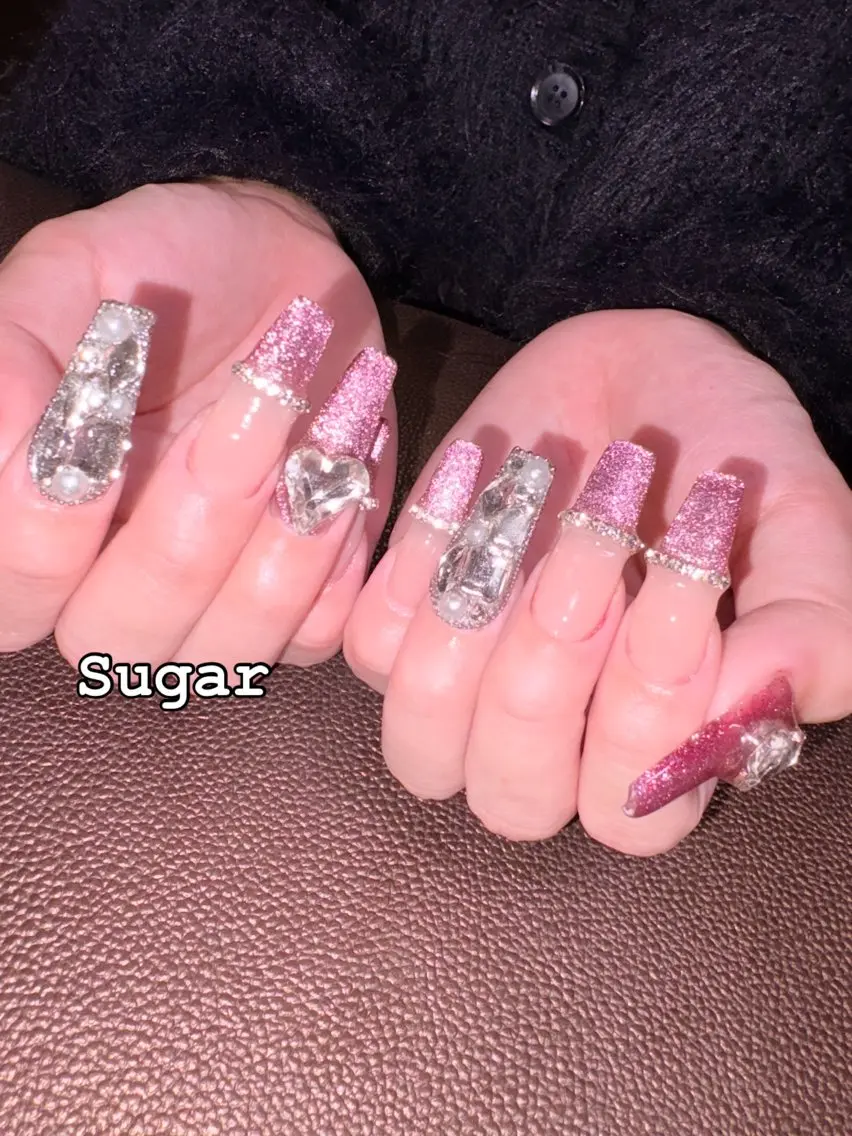 ネイル フラッシュネイル フラッシュマグ ハート ストーンネイル ハンドネイル Sugar Erikaのネイルデザイン