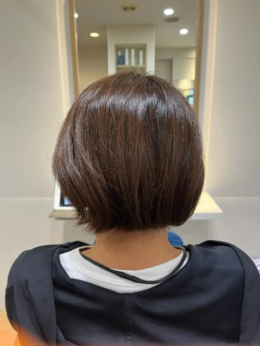 ショート 小鴨 美佳のヘアスタイル