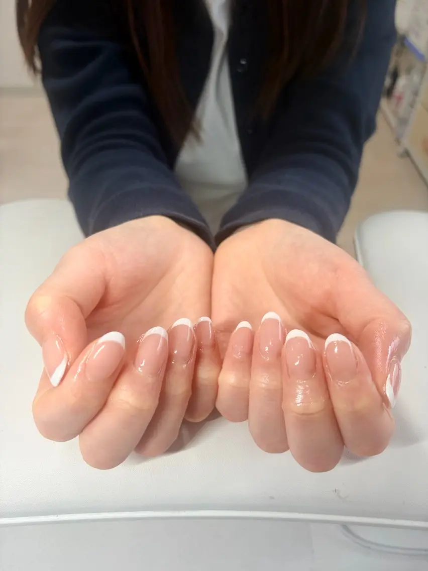 ネイル フレンチネイル yuko 〜be 高槻店💅のネイルデザイン