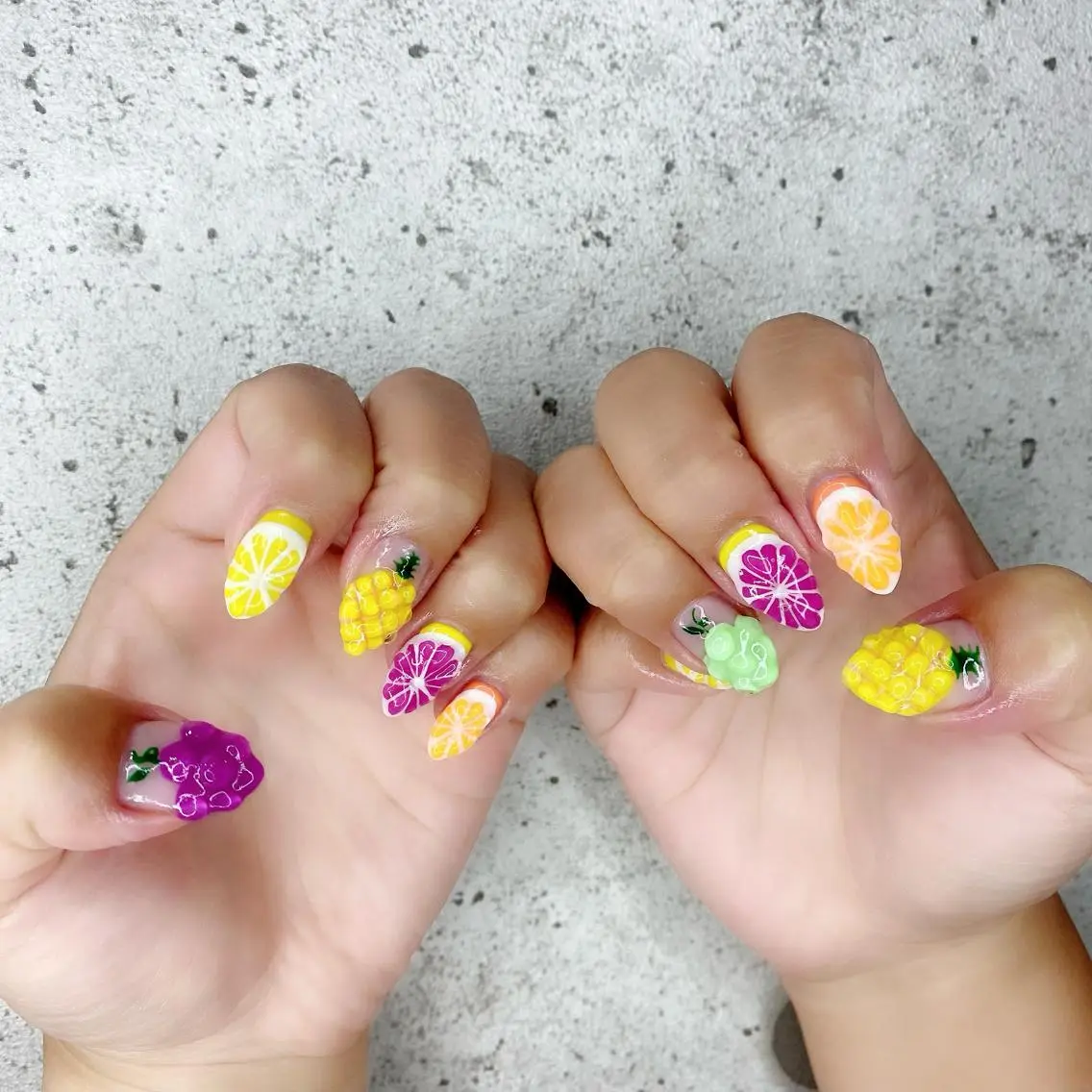 セミロング カラー パーマ ヘアアレンジ メンズ キッズ ネイル マツエク・マツパ アイブロウ パリジェンヌラッシュリフト クリアネイル ぷっくりネイル 夏ネイル ハンドネイル Salon Ｋのネイルデザイン