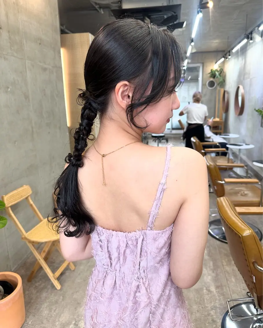 ロング カラー ヘアアレンジ ベージュカラー ブリーチ ブラウンカラー ケアブリーチ グレージュ ヘアセット カットモデル募集中 ／HARUKA🎀のヘアスタイル