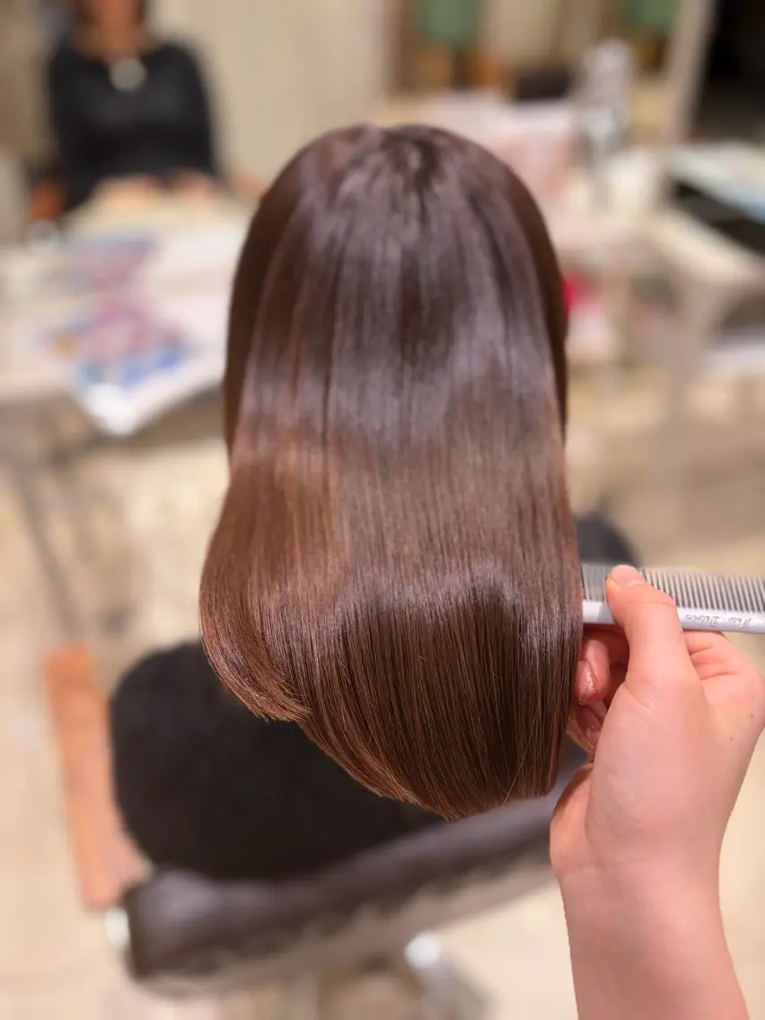ショート ヘアカラー トリートメント レイヤーカット/ 髪質改善💘Ainaのヘアスタイル