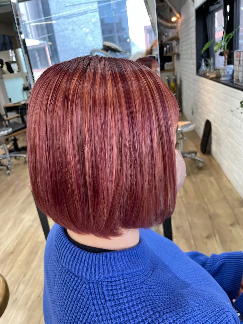 ミディアム 天谷 桂子のヘアスタイル