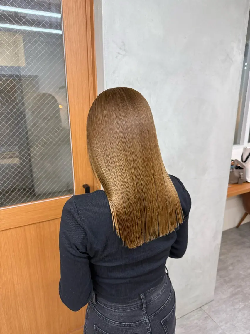 セミロング ヘアカラー 久村 泰生のヘアスタイル