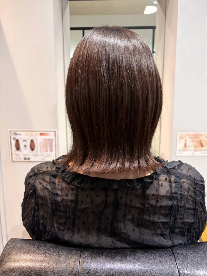 ミディアム ボブレイヤー ボブ レイヤーカット コンノ ナチのヘアスタイル
