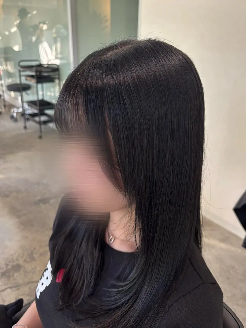 セミロング カラー ヘアカラー トリートメント sweep ひなのヘアスタイル