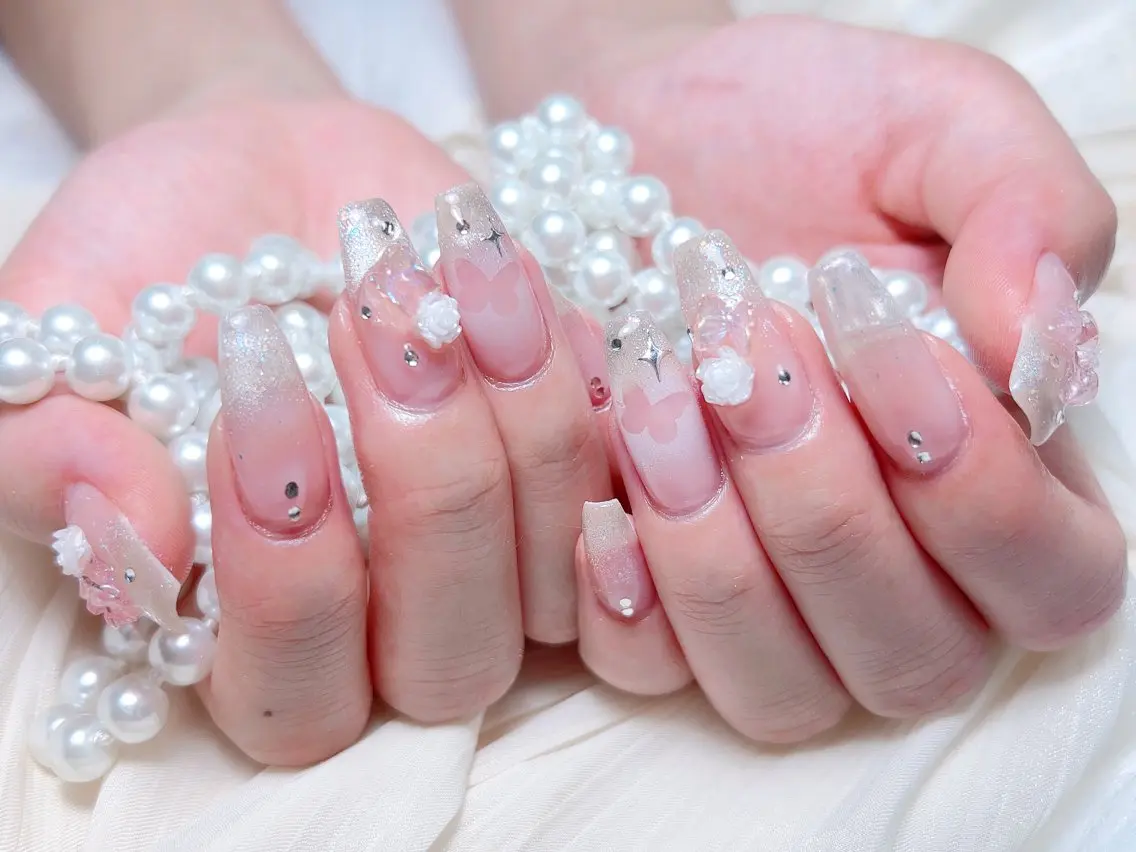 ネイル ハンドネイル M🌷nail 長さだし専門店のネイルデザイン