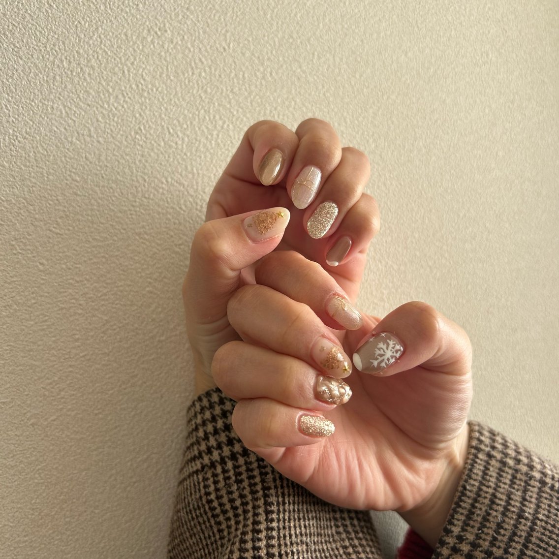 ネイル 持ち込み 冬ネイル クリスマス ハンドネイル ree nailのネイルデザイン