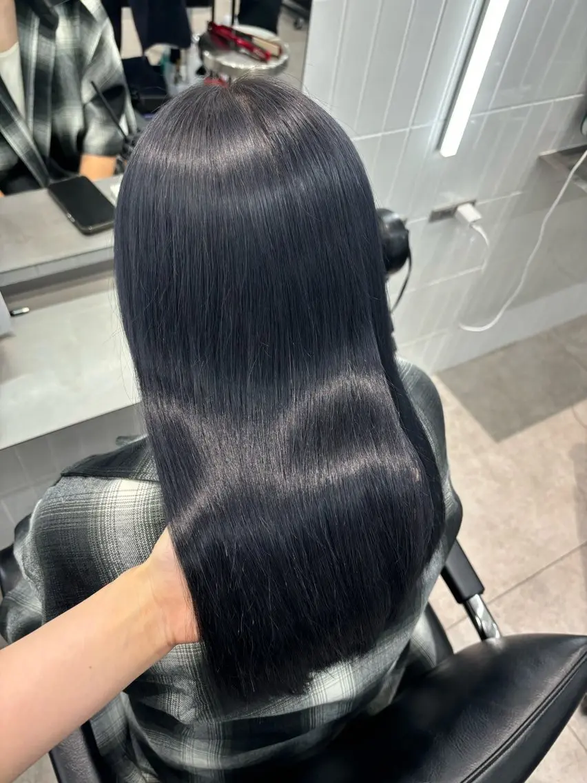 セミロング カラー emi 韓国ワンホンヘアのヘアスタイル