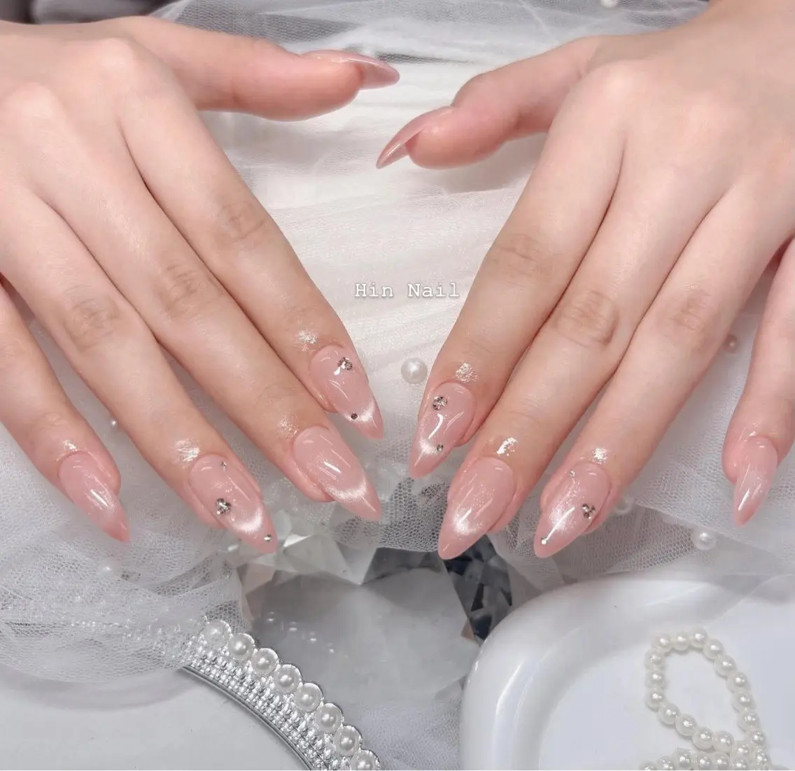 ネイル ハンドネイル Hin Nailのネイルデザイン