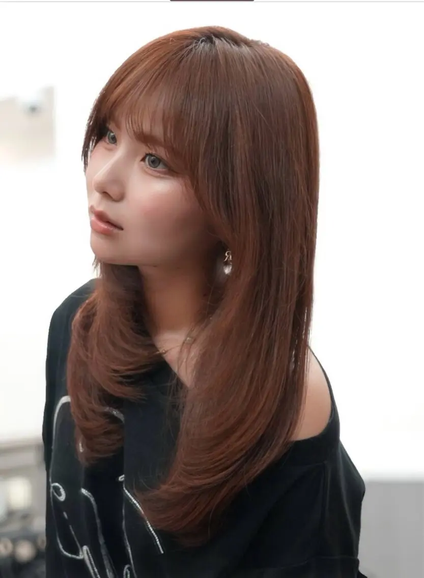 ロング カラー ヘアカラー 名免良 一冴のヘアスタイル