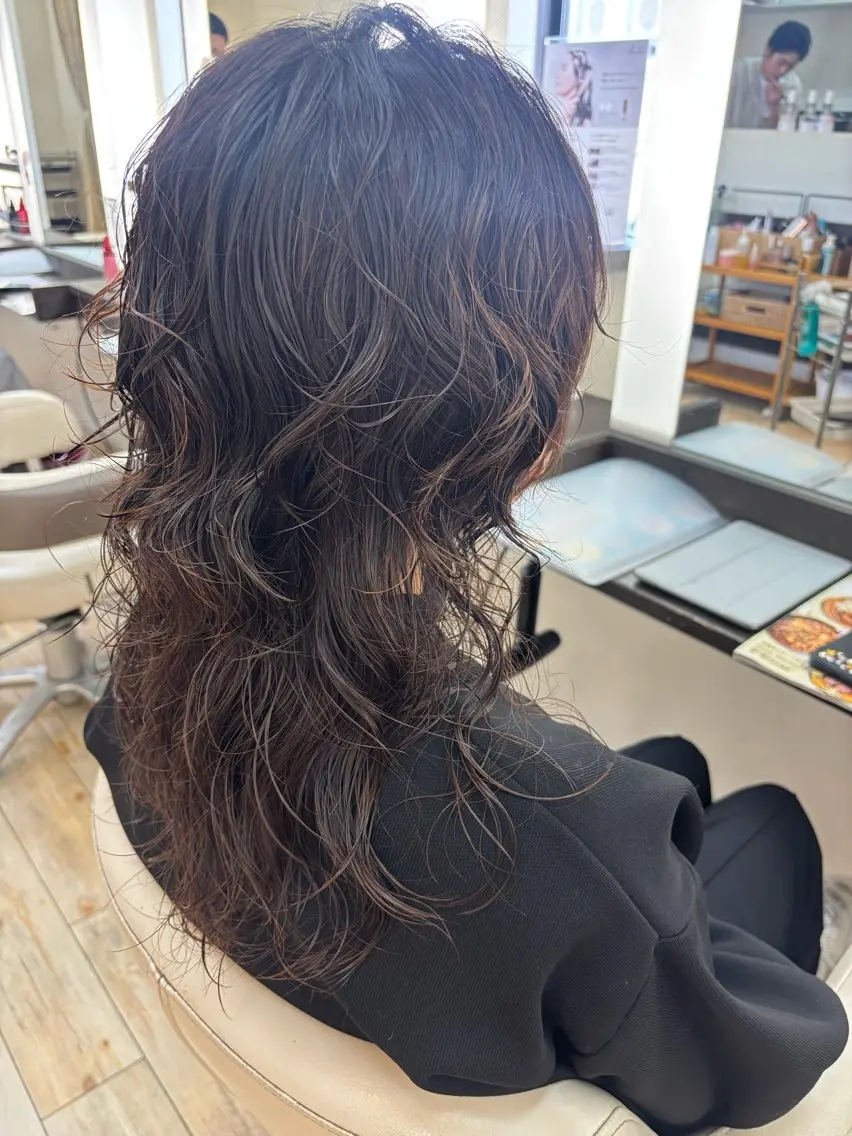 ロング パーマ カット パーマ ルプラボウ 石黒よう子のヘアスタイル