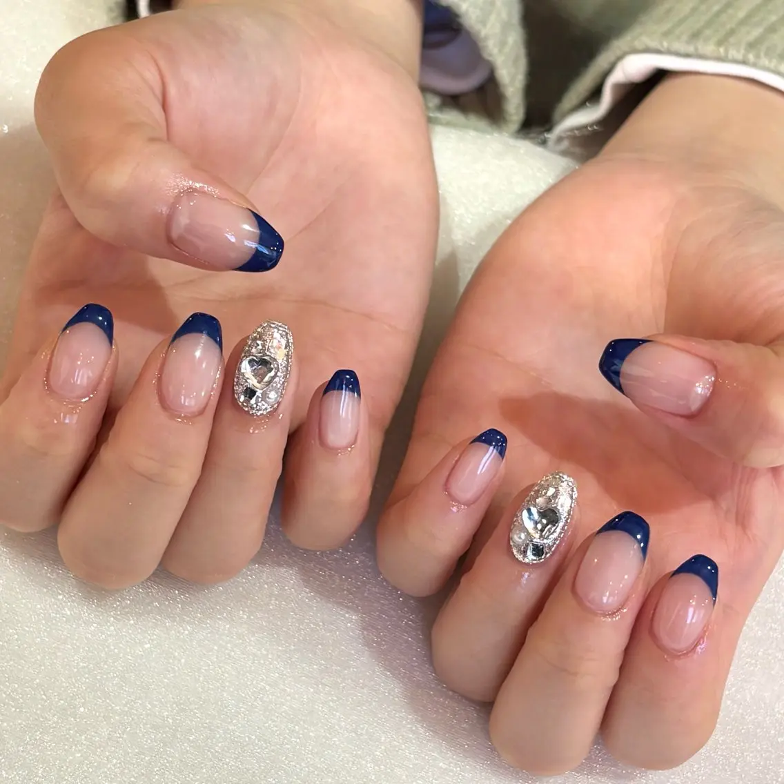 5月限定🌟【オフあり】ハンド💅🏻✨️持ち込みデザインシンプルの写真