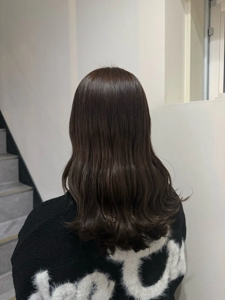 ミディアム カラー ヘアカラー トリートメント "Daisy" Rio /大名・天神のヘアスタイル