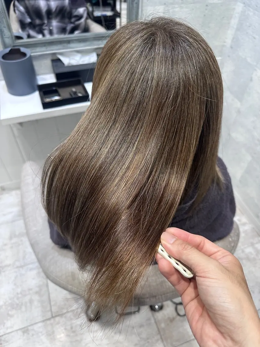 ロング カラー 西山 将太のヘアスタイル