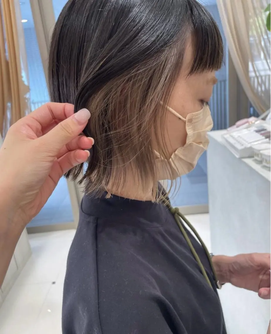 ショート カラー ヘアカラー 寺岡 美結希のヘアスタイル