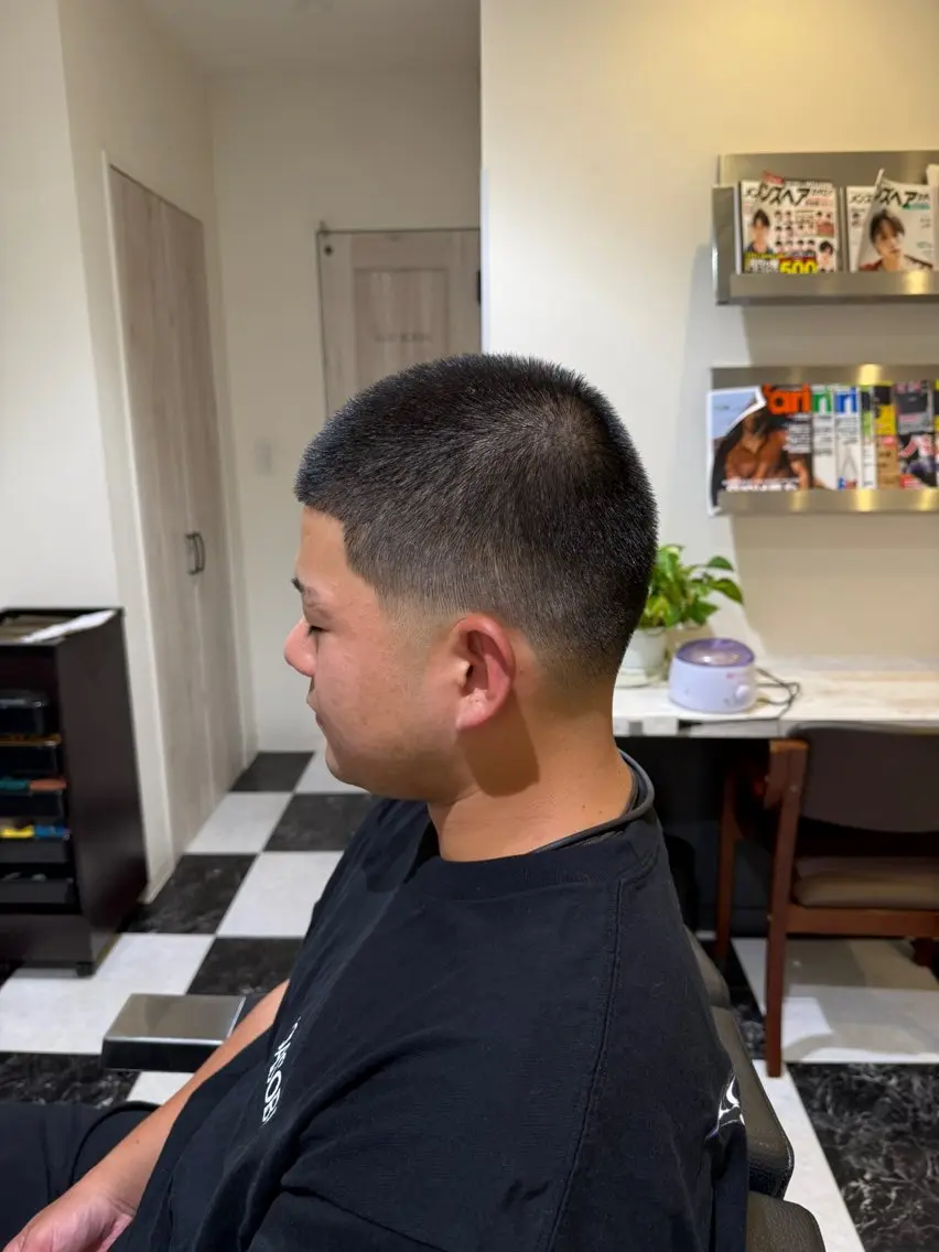 ショート メンズ カット ゆるふわパーマ 似合わせカットのヘアスタイル