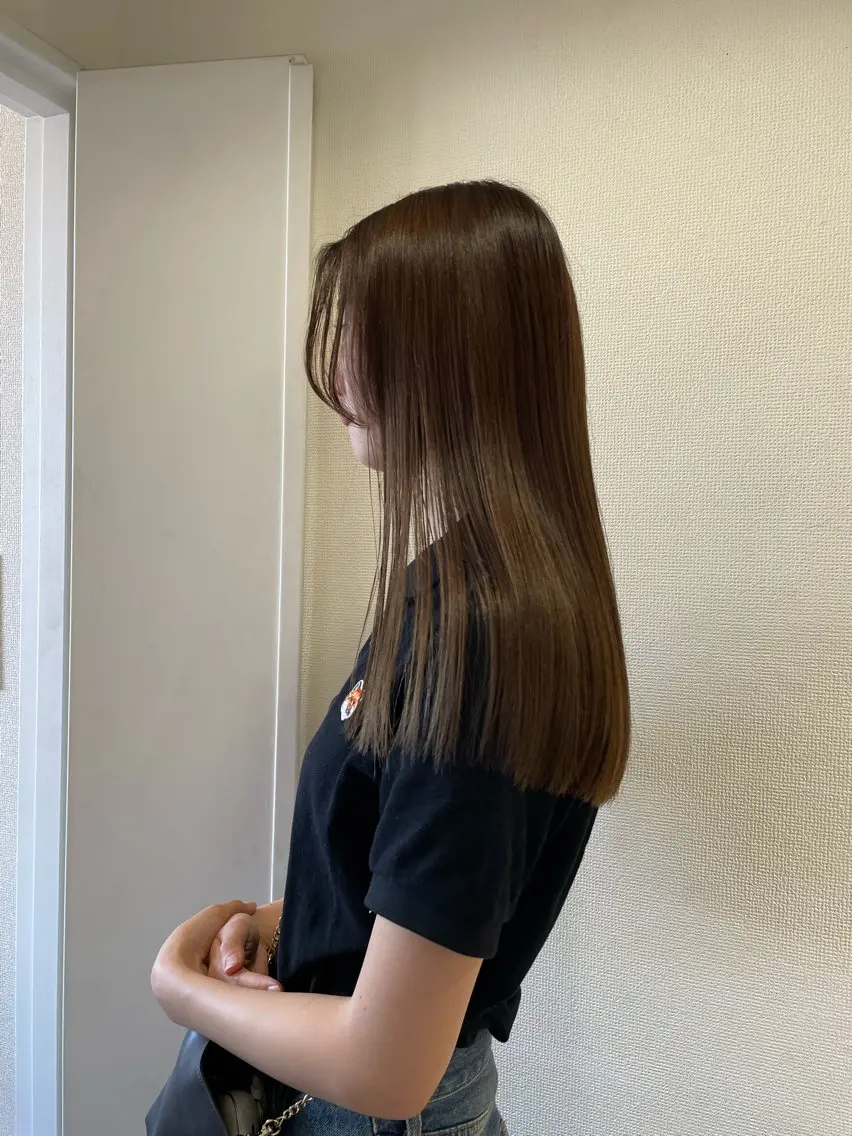 カット+美髪矯正🎗️の写真