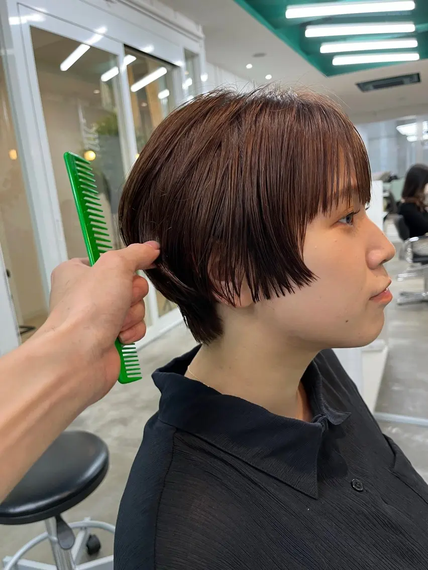 ショート カラー カット ヘアカラー トリートメント 堀江/心斎橋/西大橋 四ツ橋【Vers】のヘアスタイル