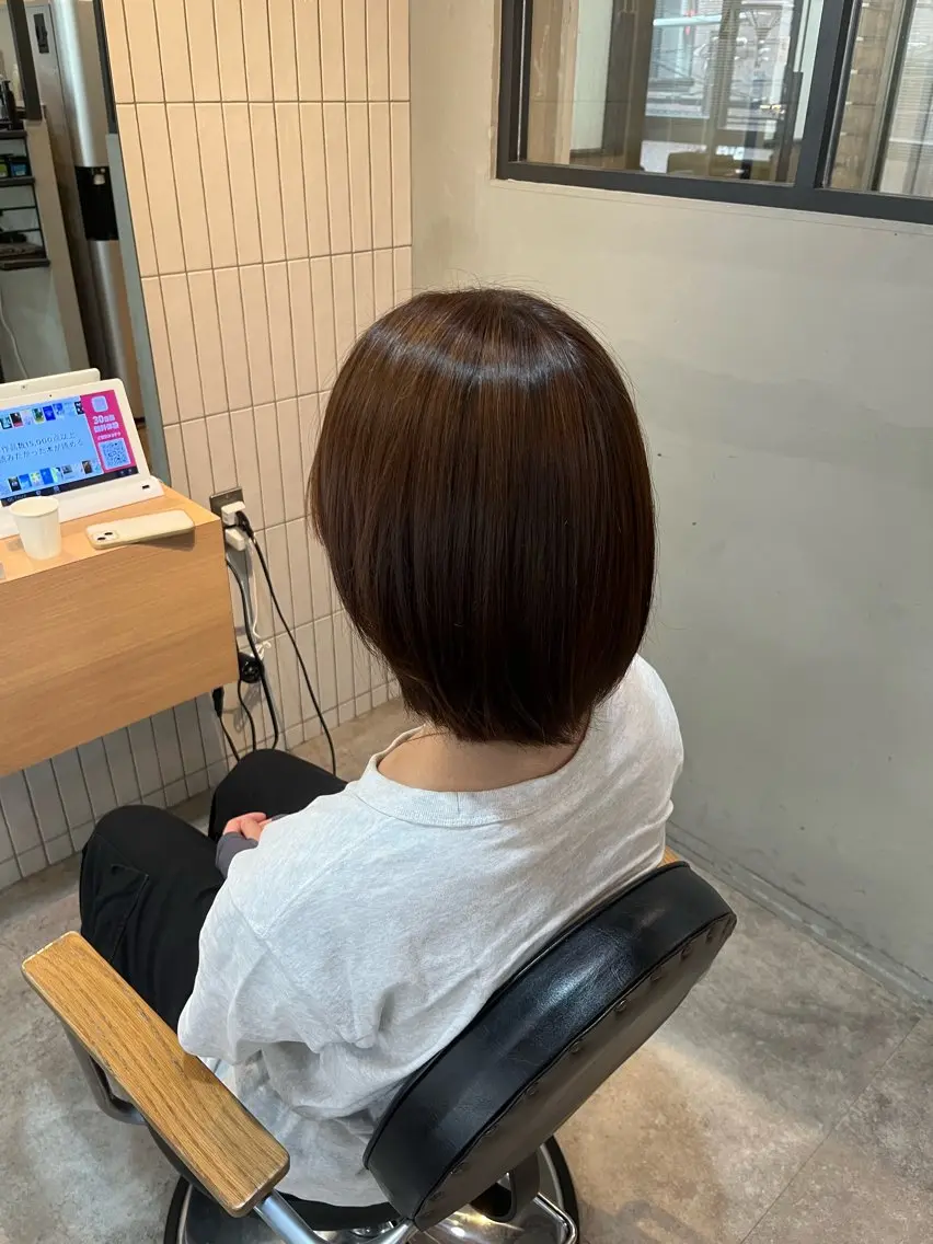 ショート カラー ブラウンカラー ナチュラルブラウン ヘアカラー 西 こゆきのヘアスタイル