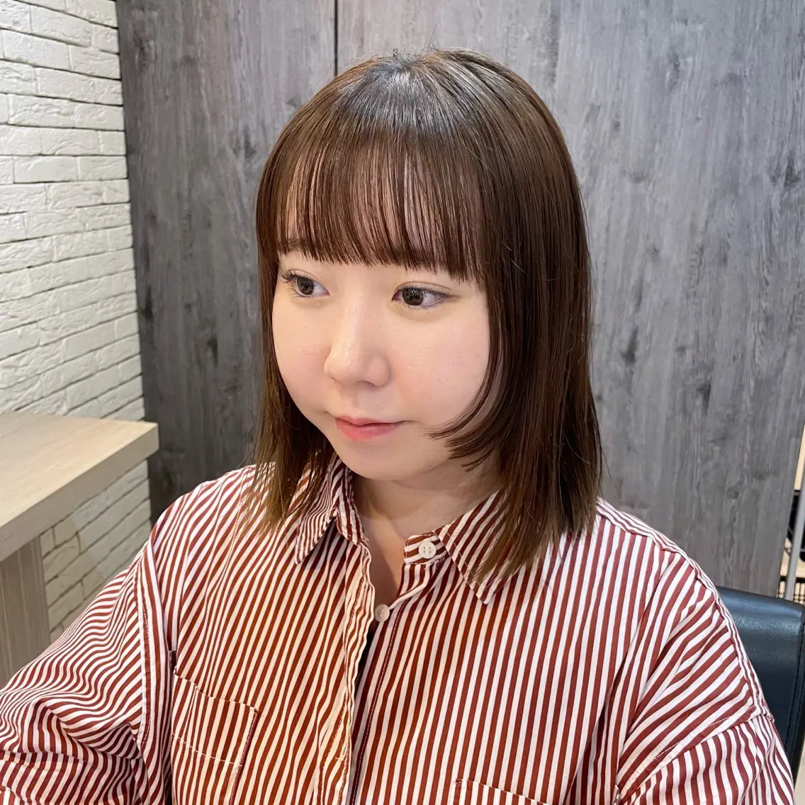 ミディアム 顔周りカット レイヤーカット 小顔カット miyu♡̷̷ 韓国ヘア/顔まわりのヘアスタイル