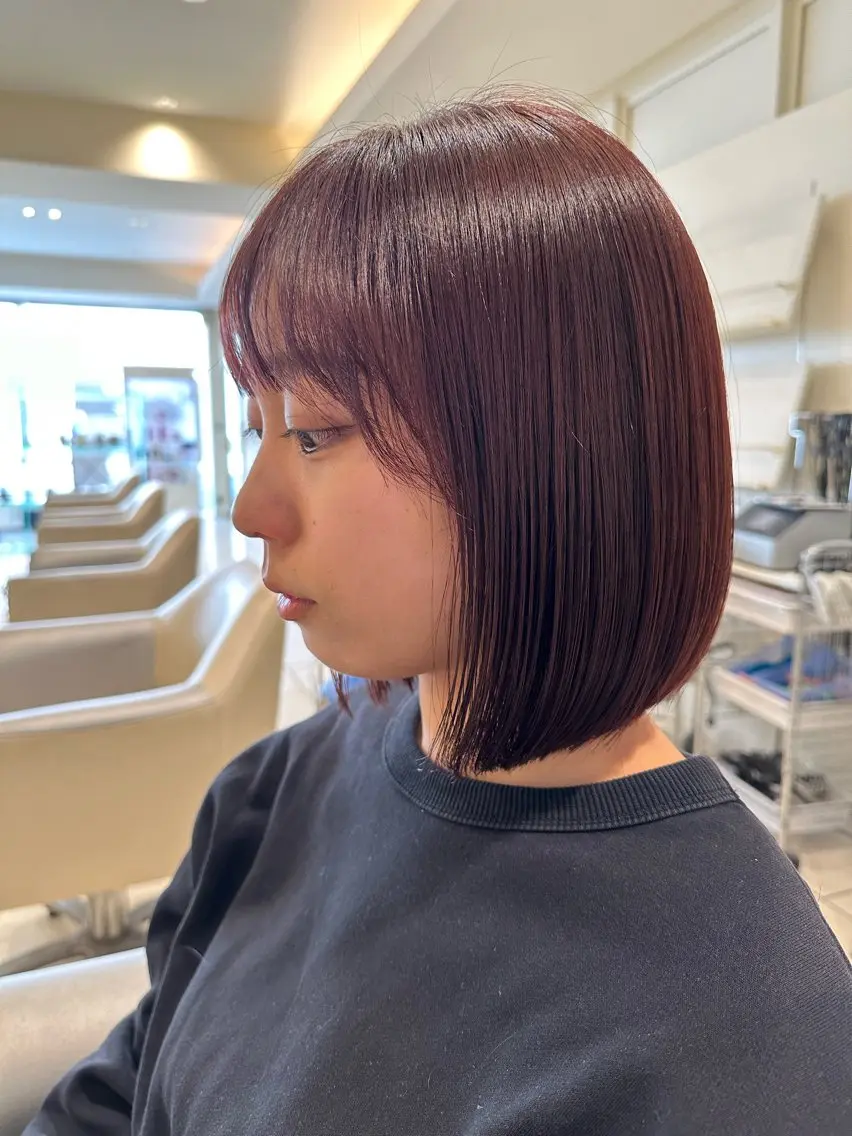 ショート カット 松下仁美 /ボブ顔周りレイヤーのヘアスタイル