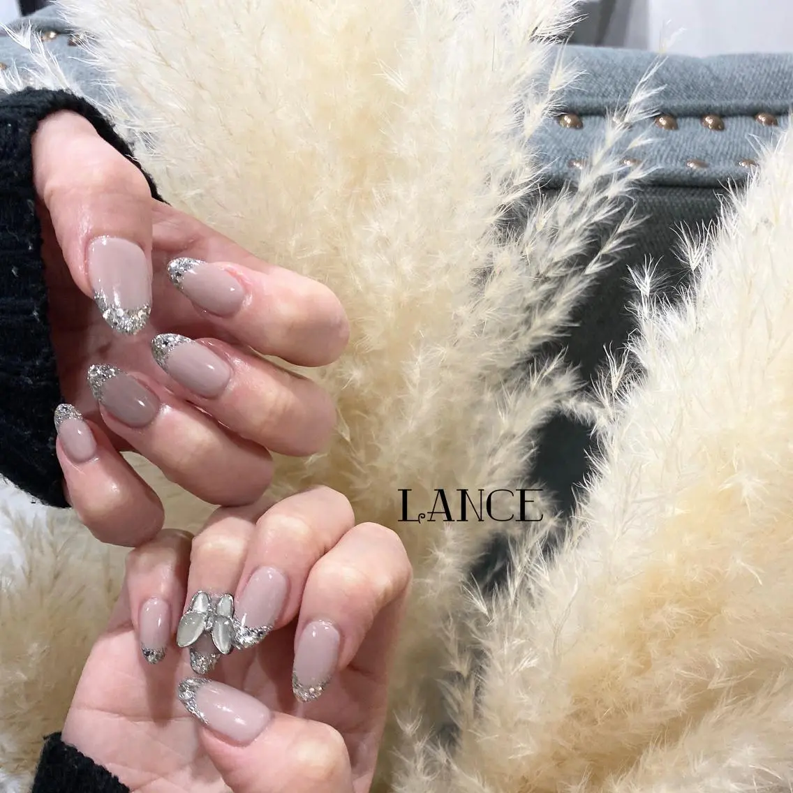 セミロング ハンドネイル Lance nailのネイルデザイン