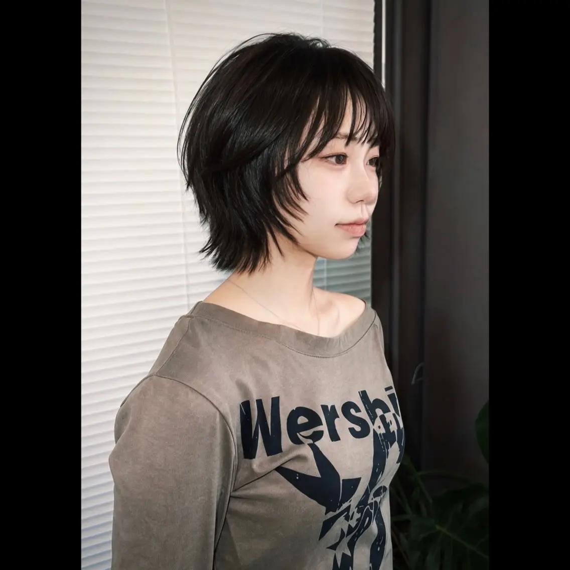 ショート ボブレイヤー ボブ レイヤーカット カット トリートメント 彩名/透明感カラー/ レイヤーカットのヘアスタイル