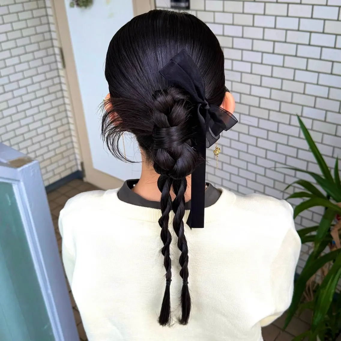 セミロング ヘアアレンジ 成人式 結婚式・ブライダル デート 卒業式のヘアスタイル その他 褒められヘアメイク /ボブ女子🐶みおのヘアスタイル