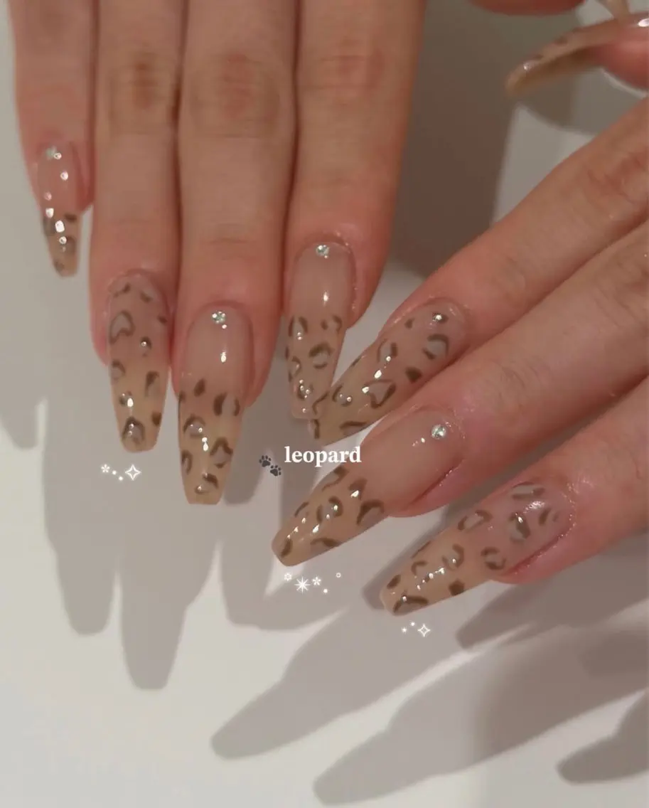 ネイル YumiNail 長さだし&ハンドケアのネイルデザイン