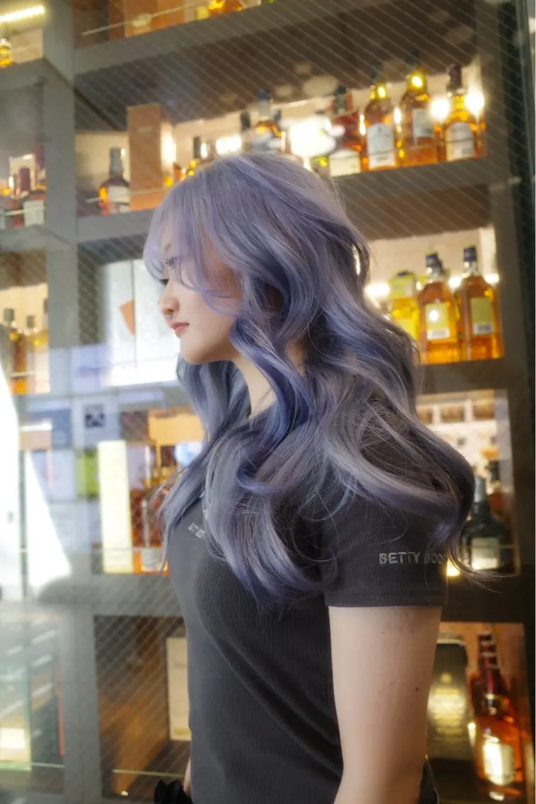ロング カラー 新宿ブリーチ特化 YUGOのヘアスタイル