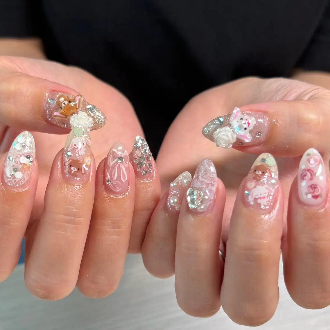 ネイル フレンチネイル ガーリー 韓国ネイル レース マグネットネイル ハンドネイル amuse ニュアンス/個性派のネイルデザイン