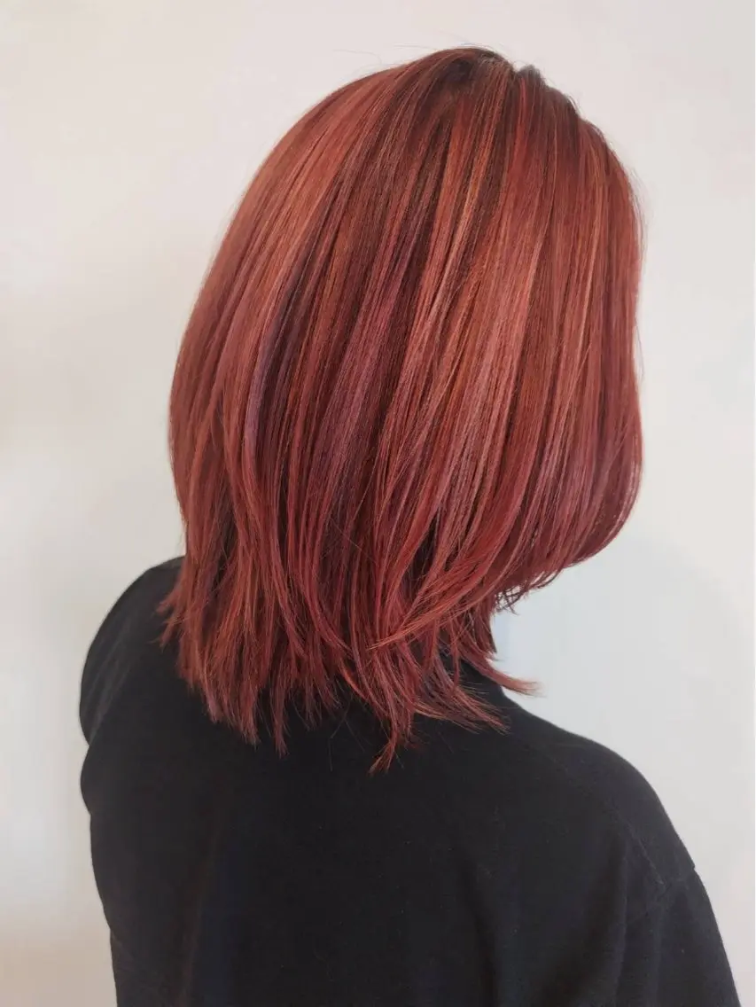 セミロング カラー ヘアカラー 吉本 美希のヘアスタイル