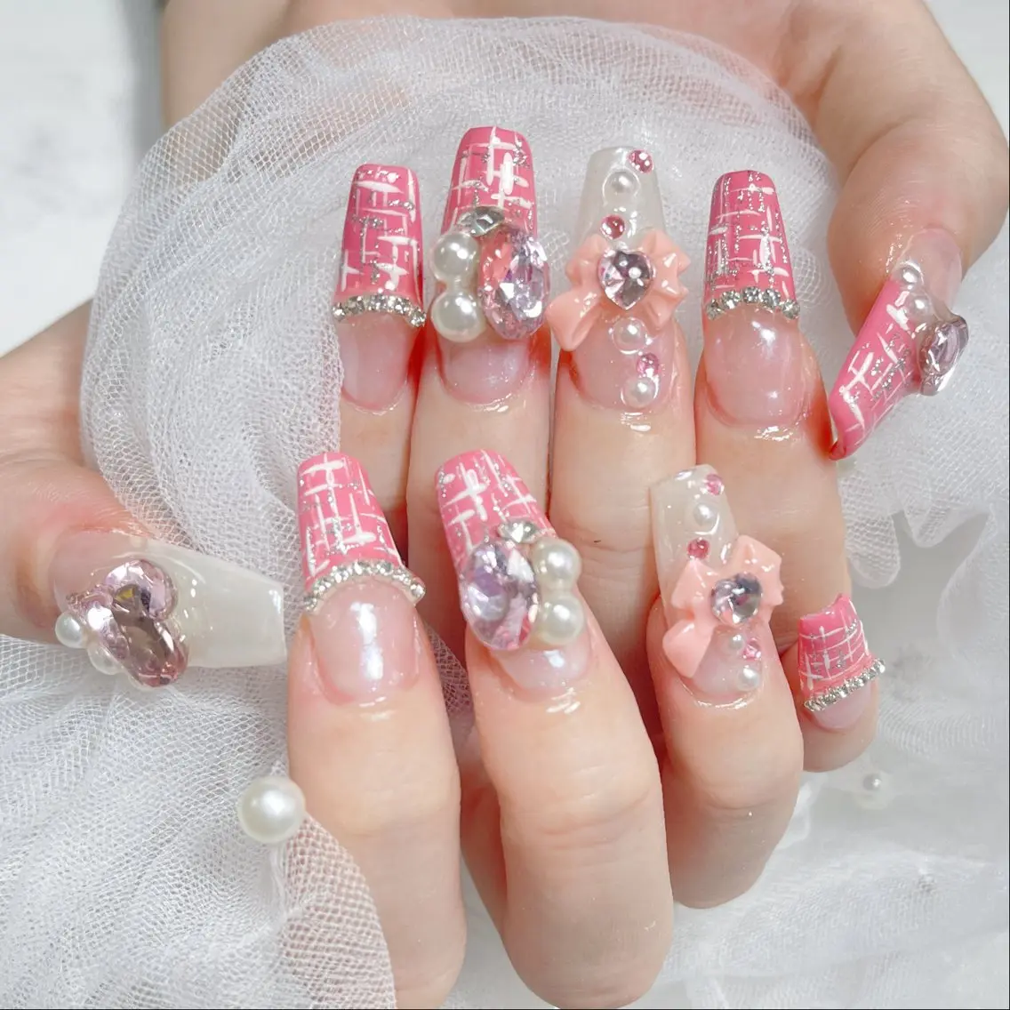 ネイル ハンドネイル 🎀ネイルサロン エクラYUI🎀のネイルデザイン