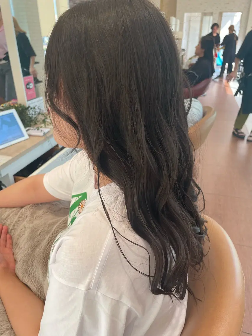 ロング AOI soenのヘアスタイル