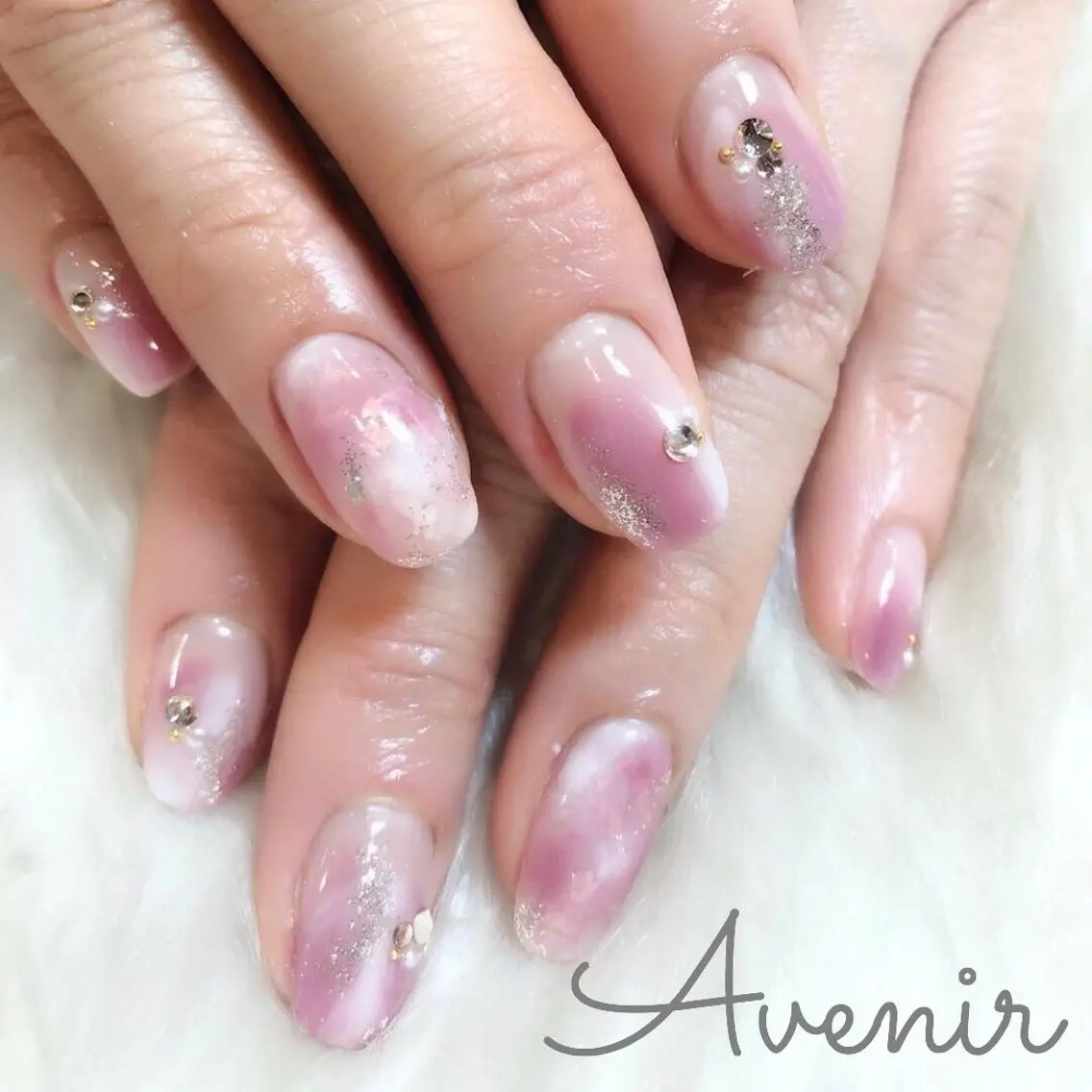 ネイル Avenir 表参道 nail＆eye予約のネイルデザイン